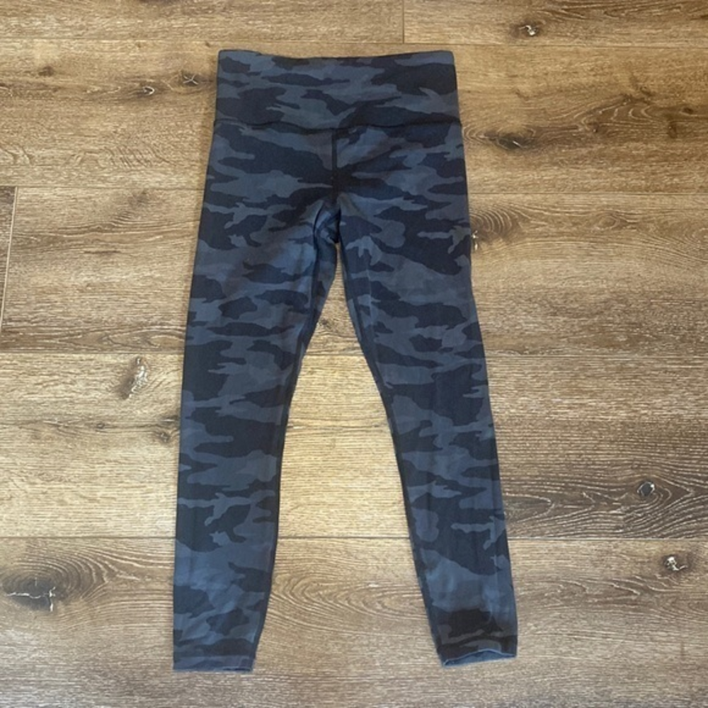 Athleta Camo leggings‎ small
